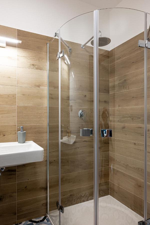 Art Hostel & Apartments Dvůr Králové nad Labem Εξωτερικό φωτογραφία