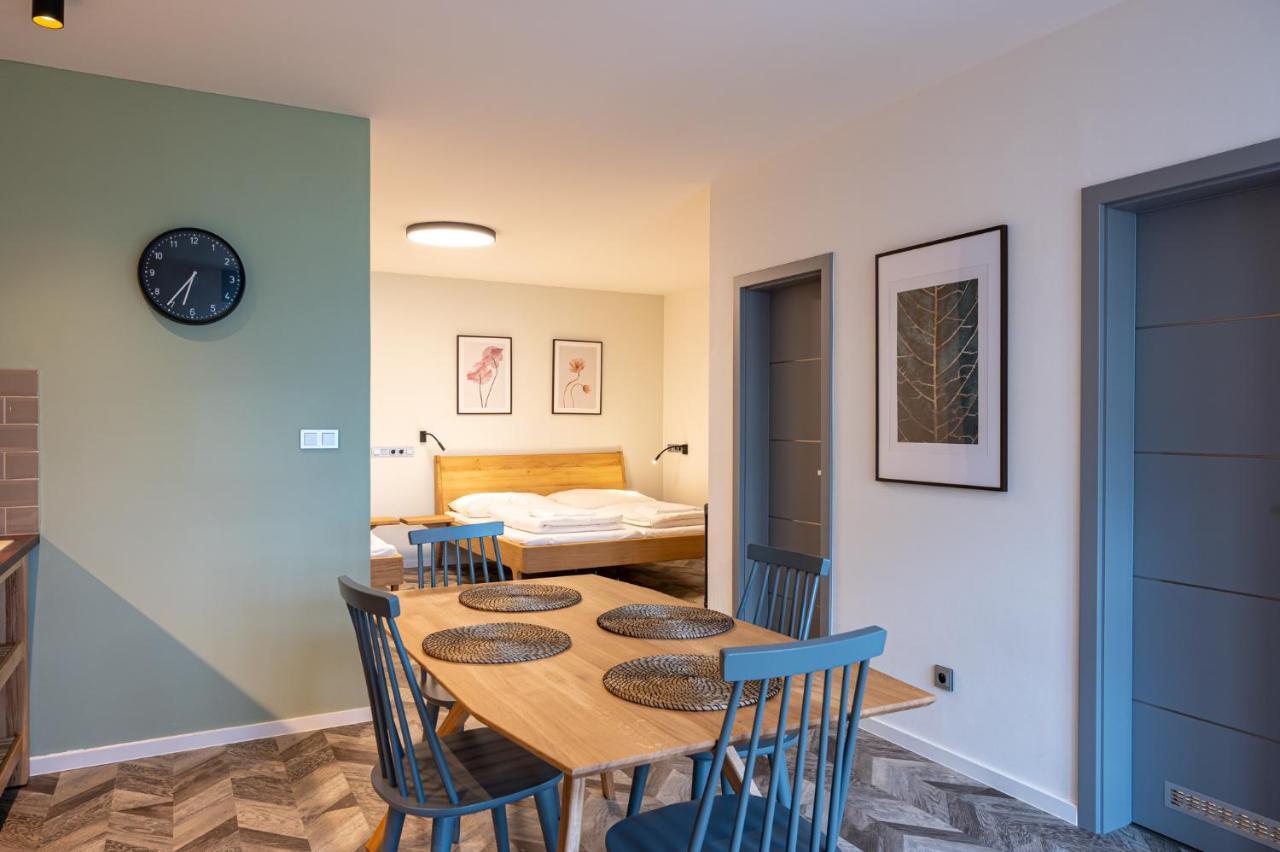 Art Hostel & Apartments Dvůr Králové nad Labem Εξωτερικό φωτογραφία