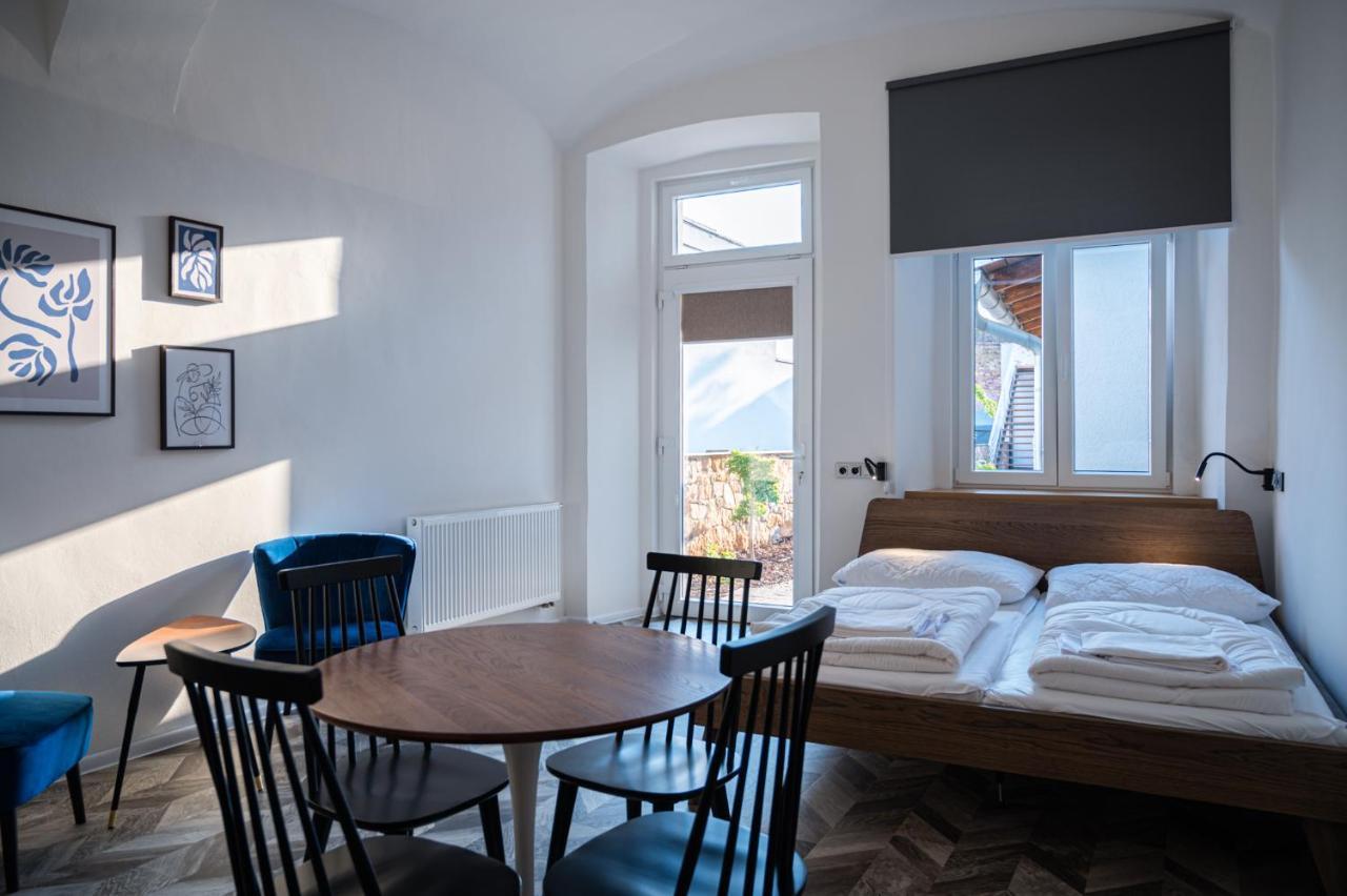 Art Hostel & Apartments Dvůr Králové nad Labem Εξωτερικό φωτογραφία